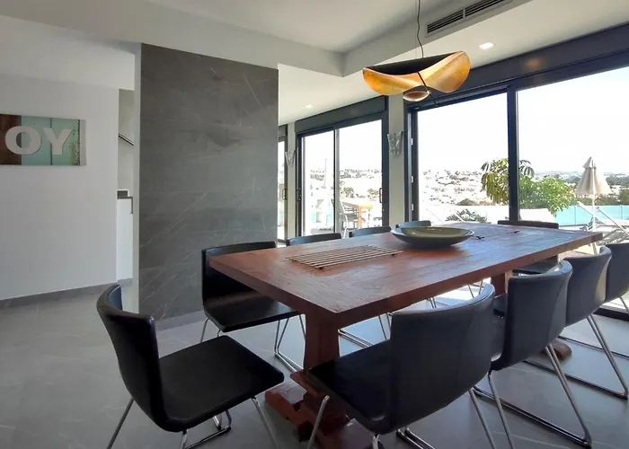 Atemberaubende Mit Passender Aussicht By Interhome *